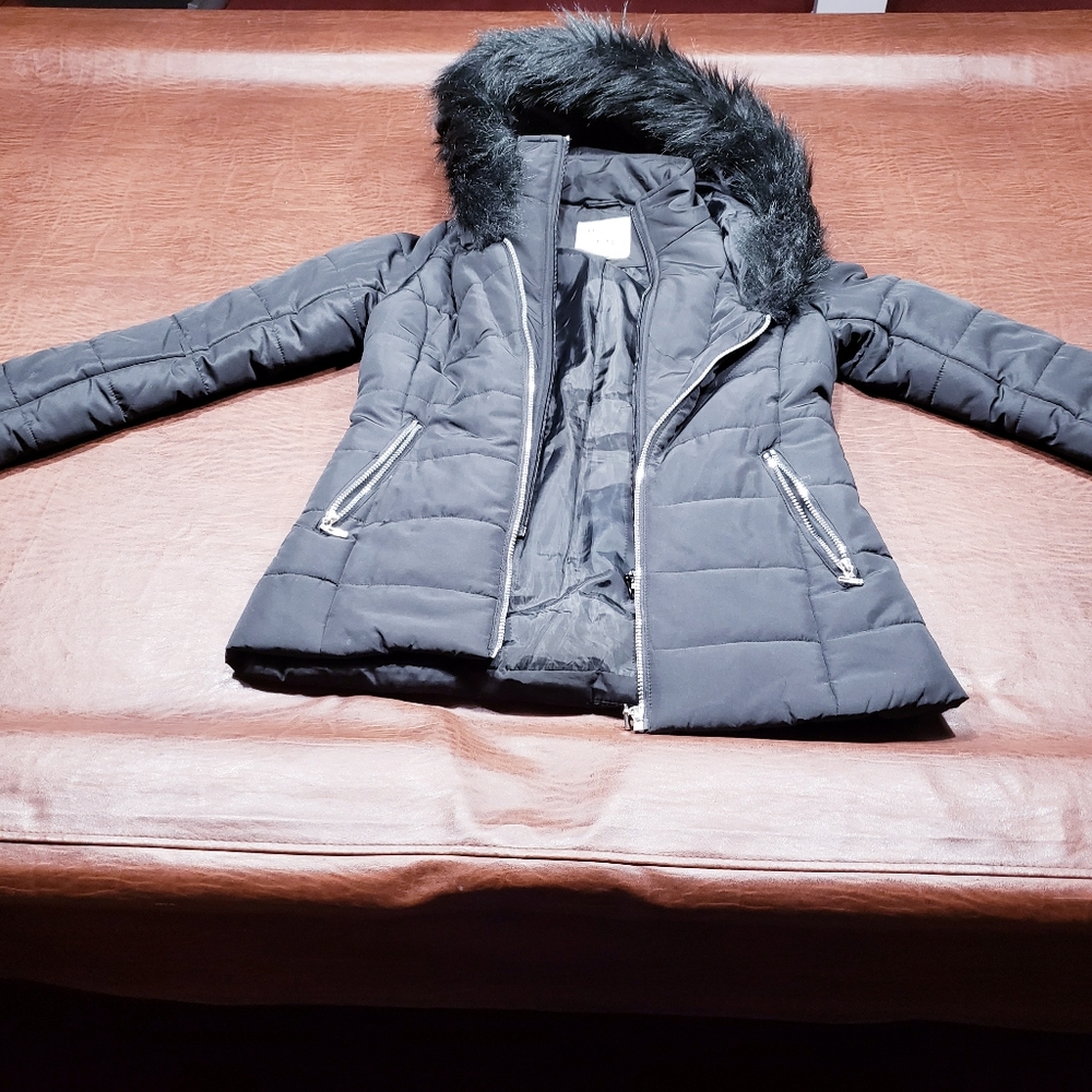 Maralyn & me short puffer jacket
